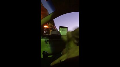 او همسر خود را از طریق اولین نفر عکس های سکسی زنم به دهان گرفت
