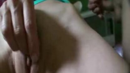 دختر عکسسوپرکس جوان بامزه روی همه الکترونها کشید