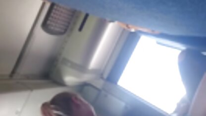 مرد مقابل دوربین دوست دختر خود را در تمام داستان سكس شهوانى سوراخ ها لعنتی کرد
